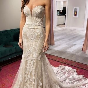 Martina Liana Wedding Dress